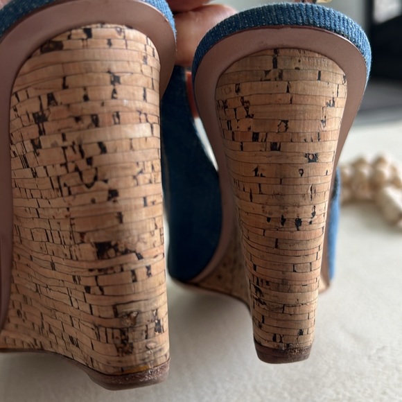 Prada - Picture 4 of 8